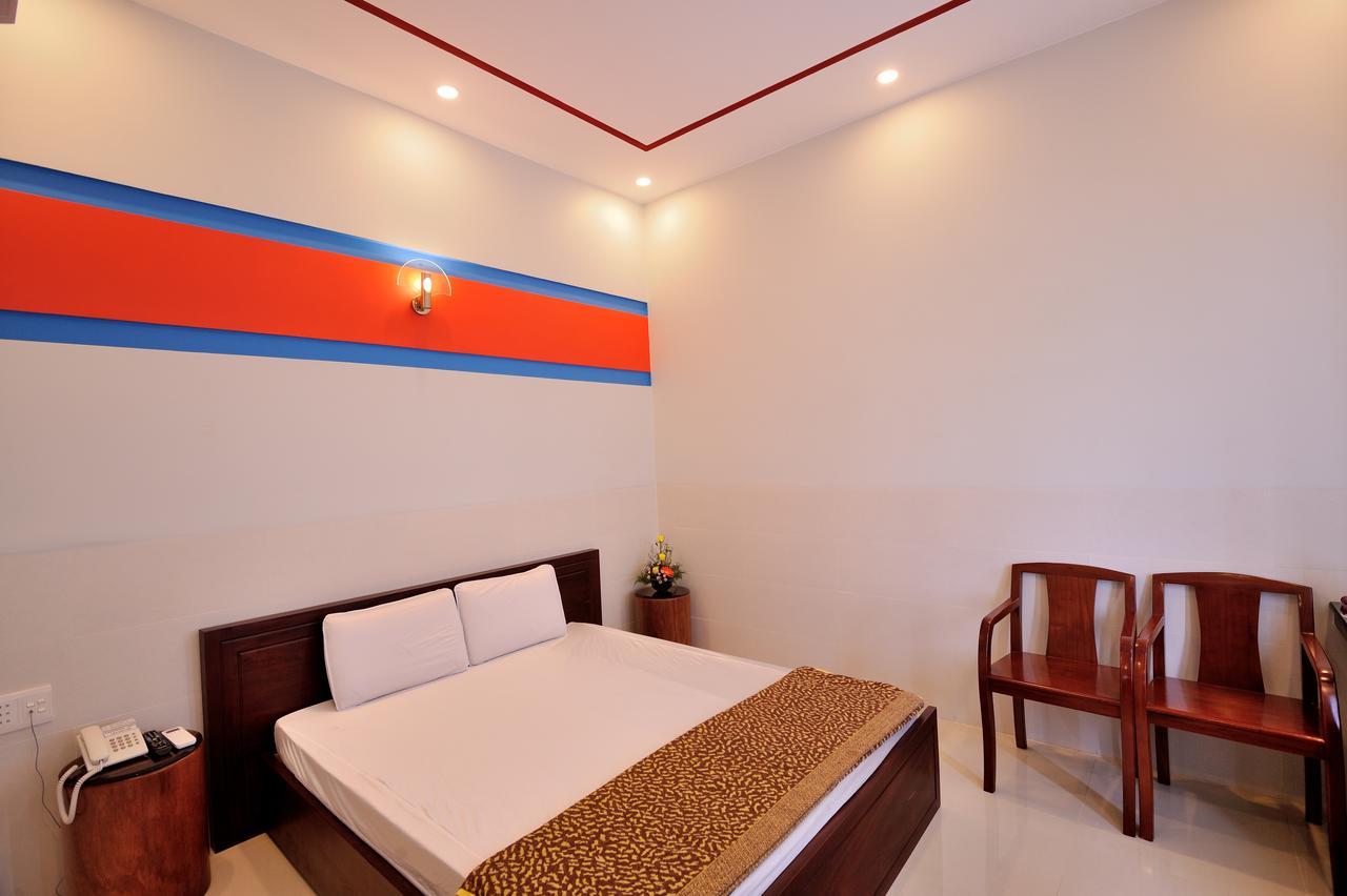 Dong Xanh Hotel 쩌우독 객실 사진