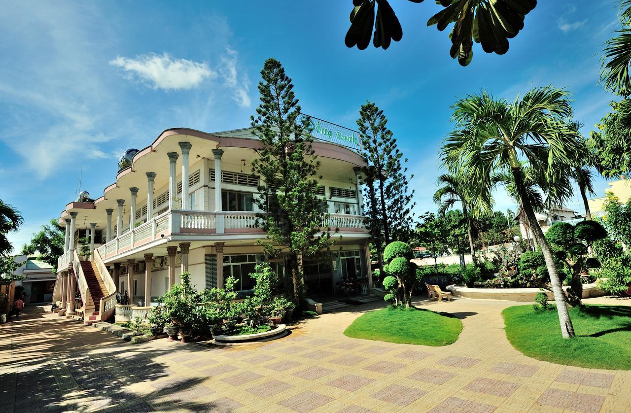 Dong Xanh Hotel 쩌우독 외부 사진